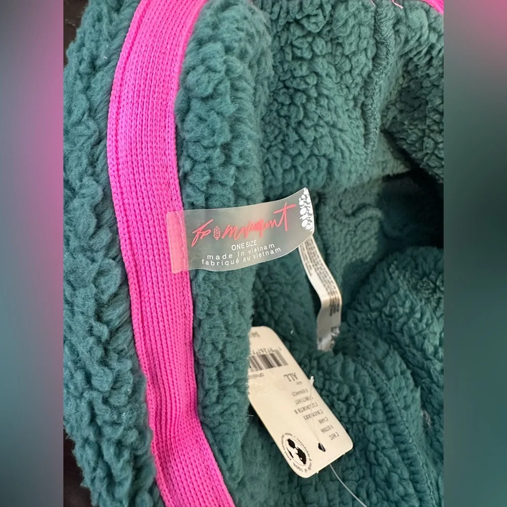 Free People Movement Beanie Hat - Picture 4 of 9